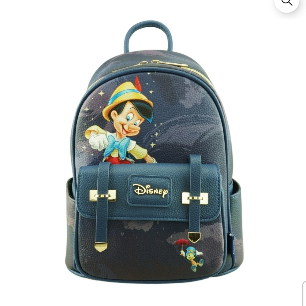 NWT. Limited Edition Disney Wondapop Pinocchio Mini Backpack